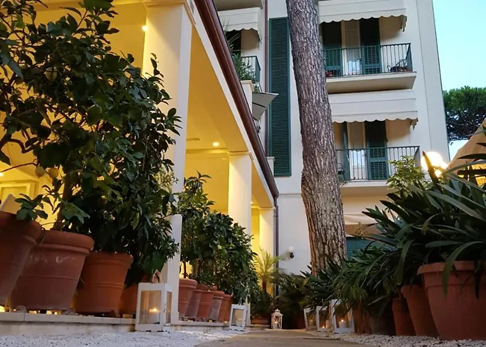 La Primula Hotel