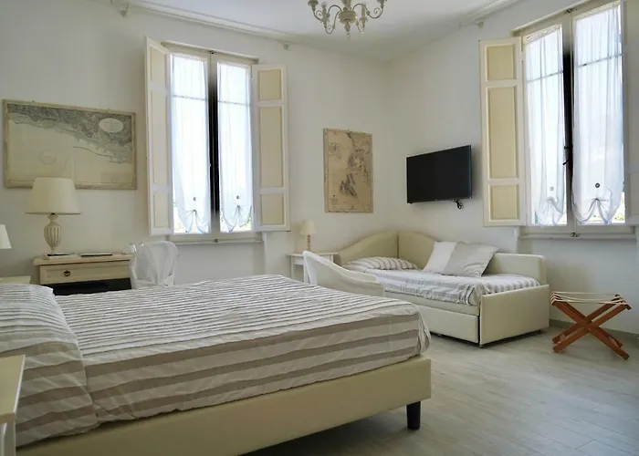 La Primula 3*